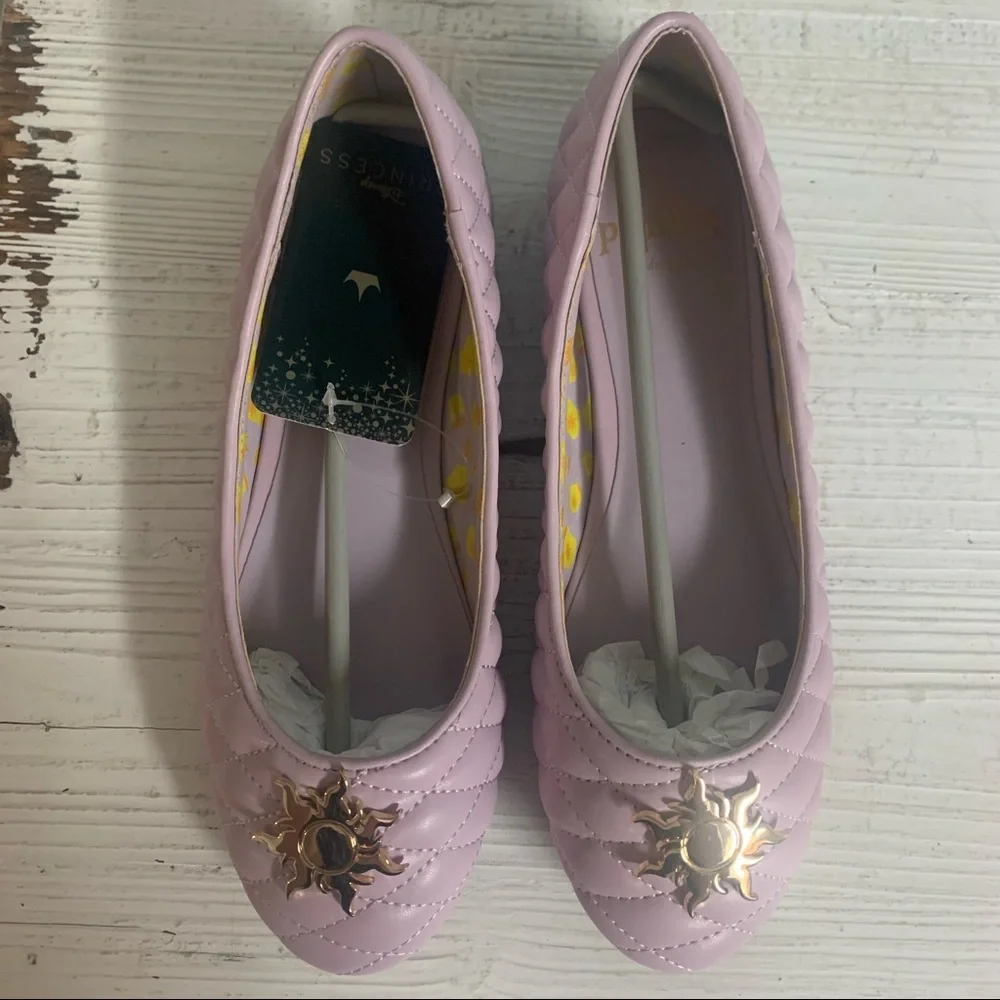 DISNEY HOT TOPIC Tangled “Gleam and Glow” Quilted Rapunzel FLATS! - Picture 11 of 14